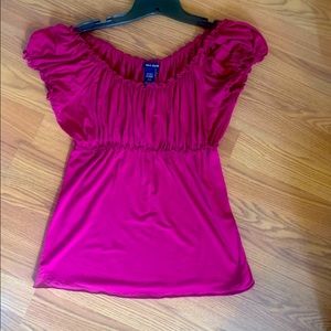 Cute woman’s top! Size L